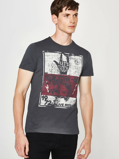 

OVS Men Charcoal Grey Printed Round Neck T-shirt