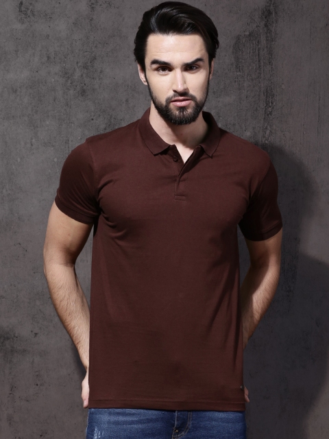 

Roadster Men Maroon Solid Polo Collar T-shirt