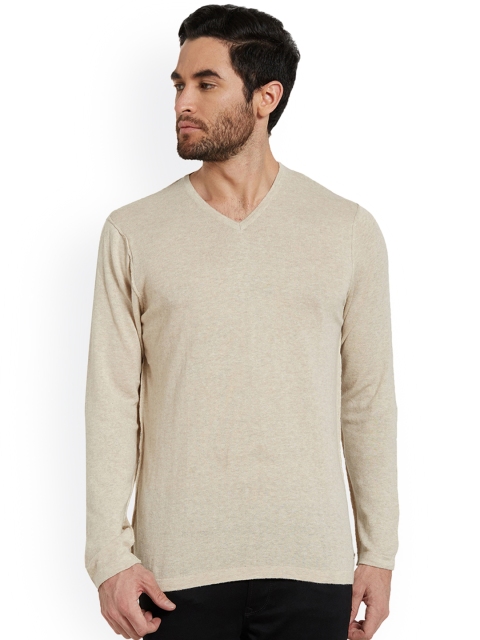 

SPYKAR Men Beige Solid V-Neck T-shirt