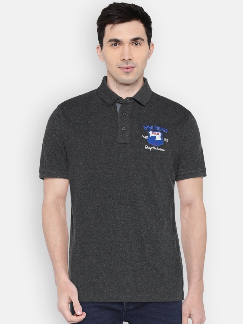 

SPYKAR Men Grey Solid Round Neck T-shirt