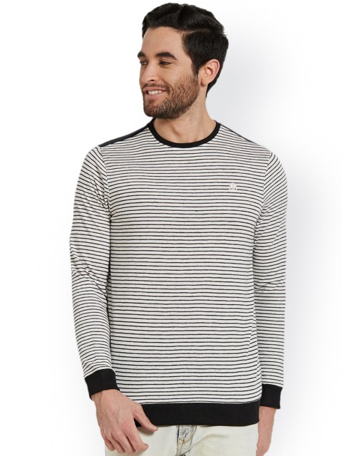 

SPYKAR Men Off-White Striped Round Neck T-shirt
