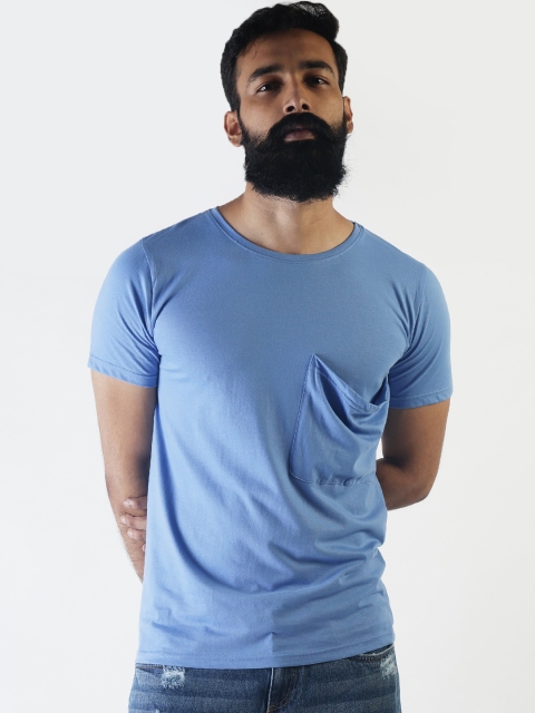 

Blue Saint Men Blue Solid Round Neck Slim Fit T-shirt