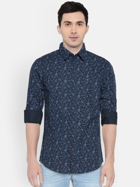 

SPYKAR Men Blue Slim Fit Printed Casual Shirt