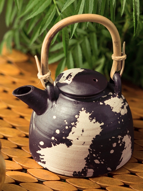 

ExclusiveLane Coffee Brown & Beige Ceramic Printed Kettle with Handle