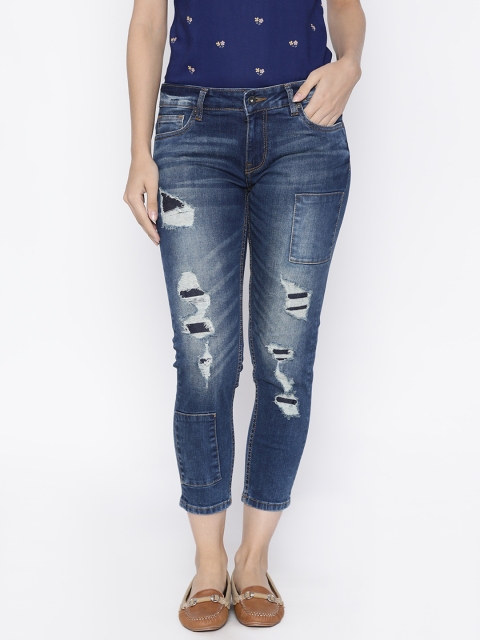 

Pepe Jeans Women Blue Regular Fit Mid-Rise Mildly Distressed Stretchable Cropped Jeans