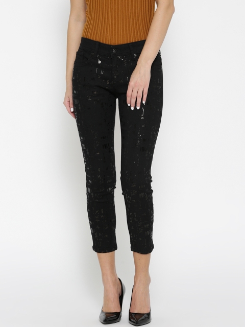 

Pepe Jeans Women Black Printed Skinny Fit Low-Rise Clean Look Stretchable Jeans