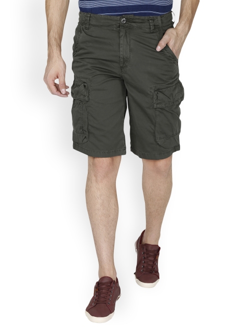 

t-base Men Green Solid Regular Fit Cargo Shorts