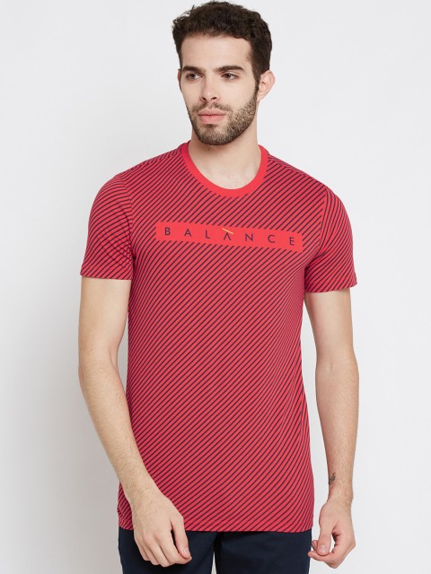 

United Colors of Benetton Men Coral Red & Navy Striped Round Neck T-shirt