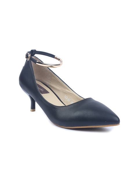 

VALIOSAA Women Black Solid Pumps