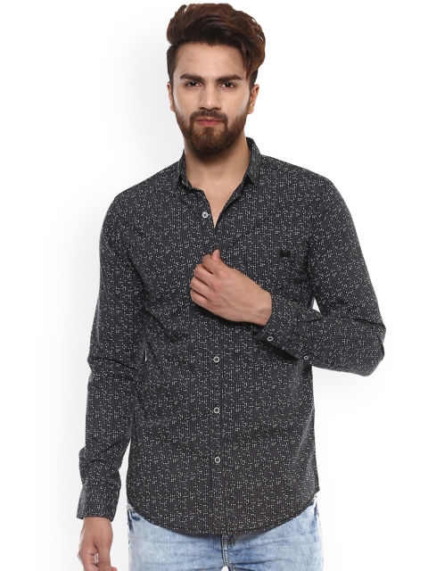 

Mufti Men Grey & White Slim Fit Printed Casual Shirt