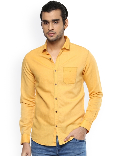 

Mufti Men Yellow Slim Fit Solid Casual Shirt