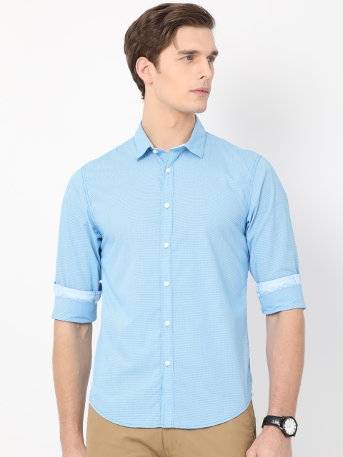 

Crocodile Men Blue Slim Fit Striped Casual Shirt