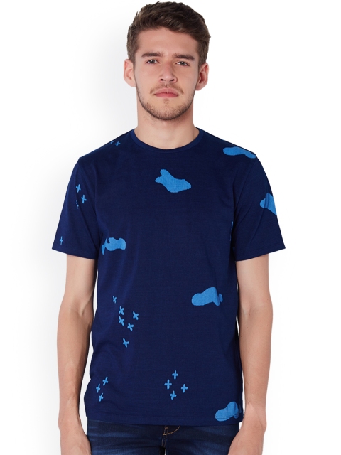 

V Dot Men Blue Printed T-shirt