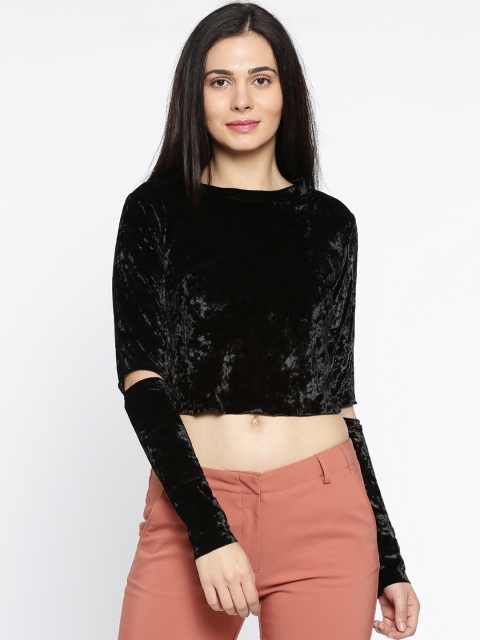 

Ginger by Lifestyle Women Black Solid Crop Top