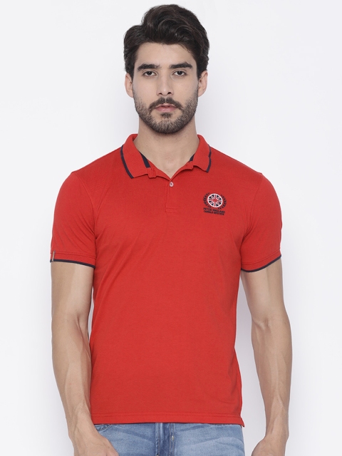 

Peter England Casuals Men Red Solid Polo Collar T-shirt