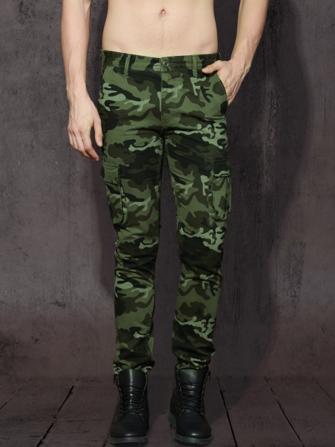 

Roadster Men Olive Green Slim Fit Camouflage Print Cargos