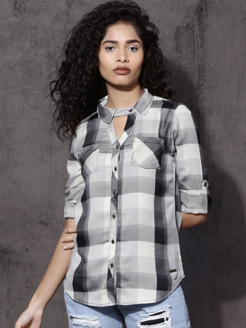 

Roadster Women Off-White & Black Slim Fit Checked Casual Shirt