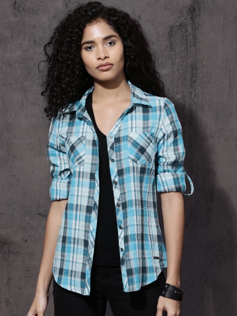 

Roadster Women Blue & White Slim Fit Checked Casual Shirt