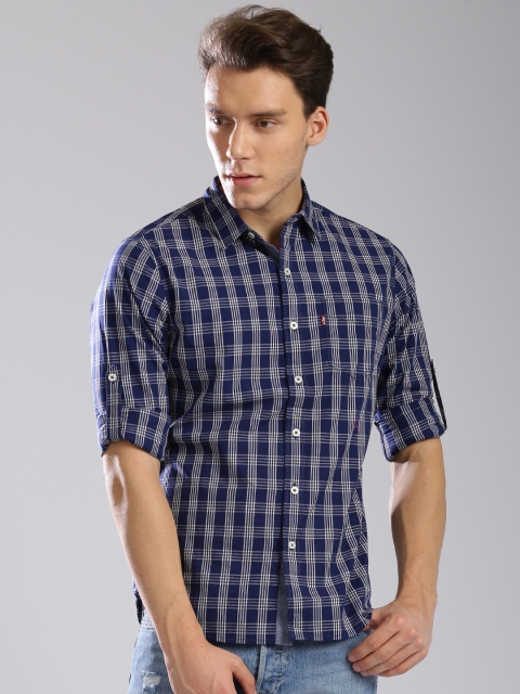 

Levis Men Blue & White Slim Fit Checked Casual Shirt