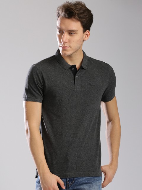 

Levis Men Charcoal Grey Solid Polo Collar T-shirt