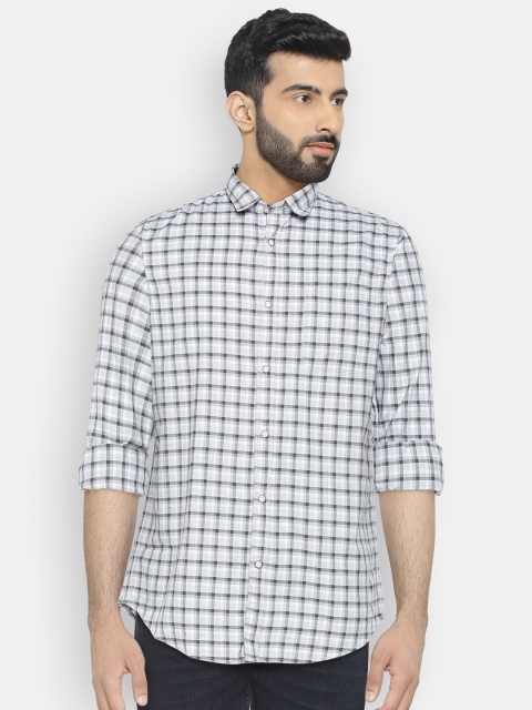 

Arrow Blue Jean Co. Men Grey & White Slim Fit Checked Casual Shirt