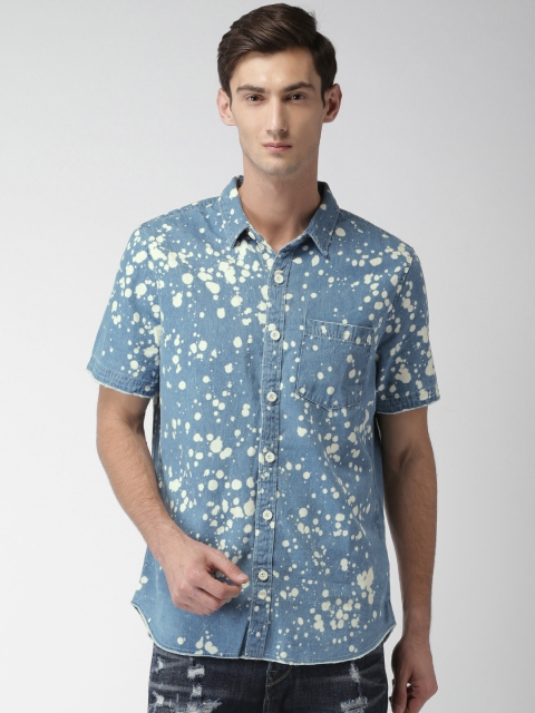 

FOREVER 21 Men Blue Faded Denim Casual Shirt