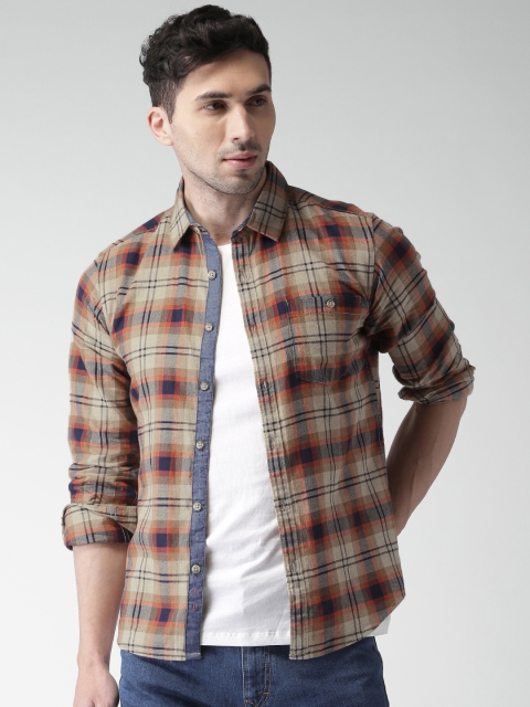 

Harvard Men Beige & Navy Blue Regular Fit Checked Casual Shirt