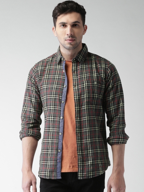 

Harvard Men Charcoal Grey & Beige Regular Fit Checked Casual Shirt