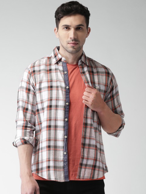 

Harvard Men Off-White & Black Regular Fit Checked Casual Shirt