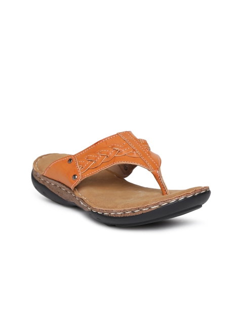 

Inc 5 Women Brown Woven Design T-Strap Flats