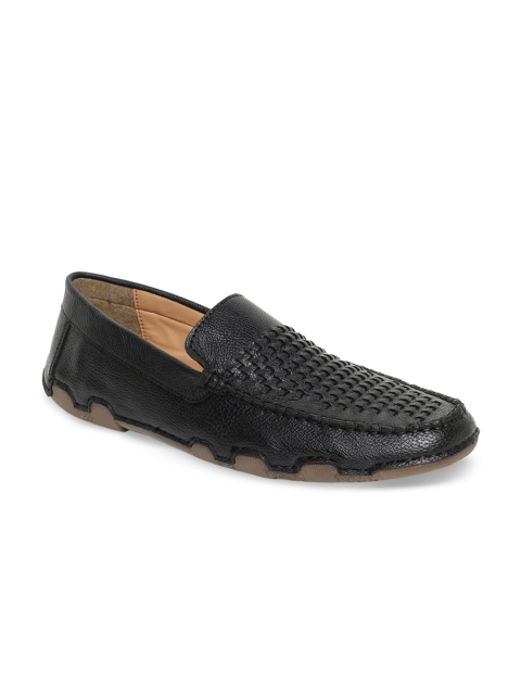 

Mocas Men Black Loafers