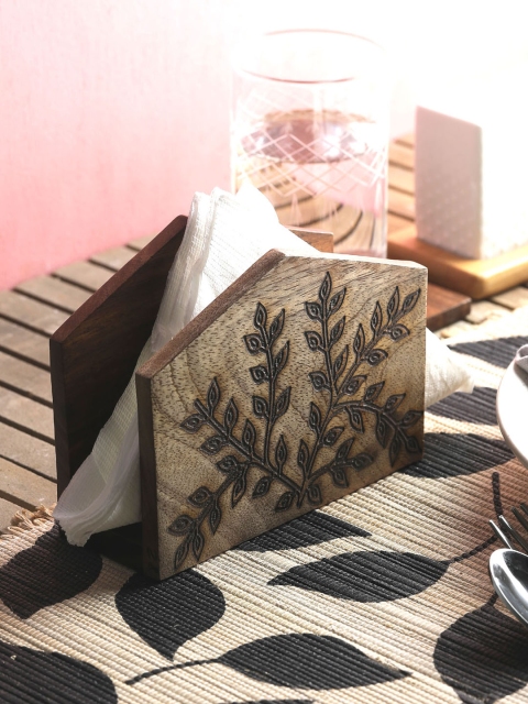 

VarEesha Brown Elliptic Leaf Wooden Cutlery & Tissue Holder