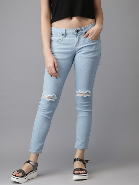 

HERE&NOW Women Blue Skinny Fit Mid-Rise Cropped Slash Knee Stretchable Jeans