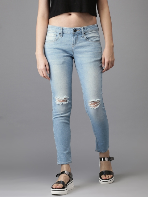 

HERE&NOW Women Blue Skinny Fit Mid-Rise Slash Knee Stretchable Cropped Jeans