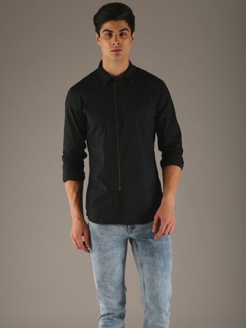 

Flying Machine Men Black Regular Fit Solid Casual Shirt