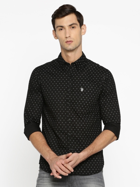 

U.S. Polo Assn. Men Black Tailored Fit Printed Casual Shirt