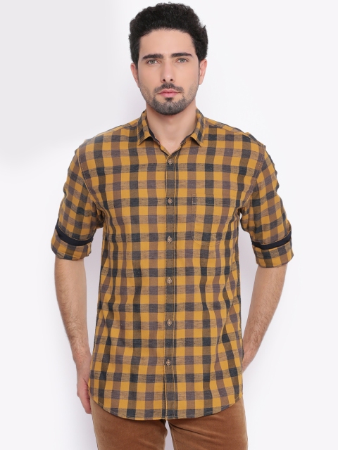 

Nature Casuals Men Mustard Yellow & Navy Blue Slim Fit Checked Casual Shirt