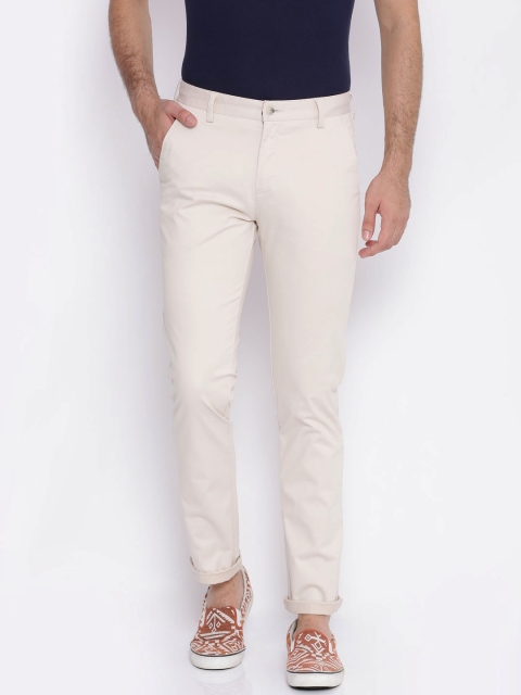 

Nature Casuals Men Cream-Coloured Trenim Regular Fit Solid Chinos