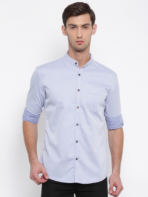 

British Club Men Blue Slim Fit Solid Casual Shirt