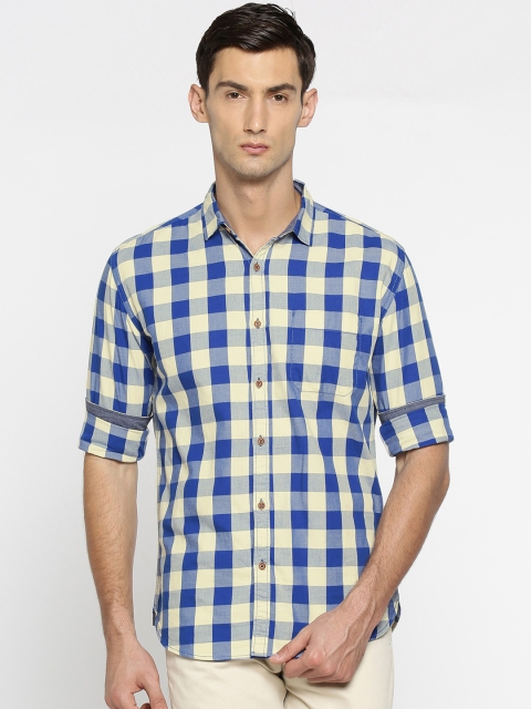 

British Club Men Blue & Cream-Coloured Slim Fit Checked Casual Shirt