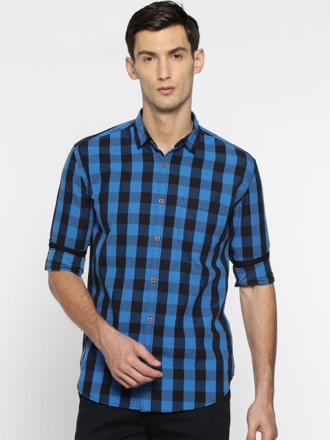 

British Club Men Blue & Black Slim Fit Checked Casual Shirt