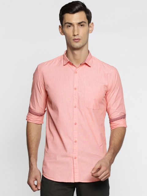 

British Club Men Peach Slim Fit Solid Casual Shirt