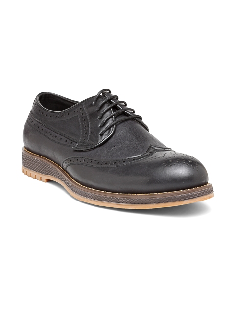 

San Frissco Men Black Brogues