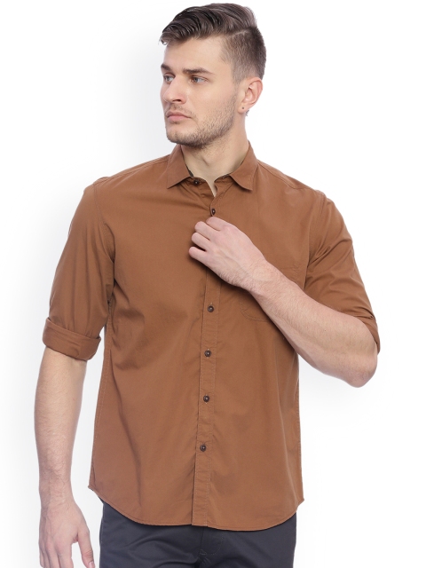 

Basics Men Brown Slim Fit Solid Casual Shirt