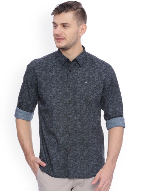 

Basics Men Grey Slim Fit Camouflage Print Casual Shirt