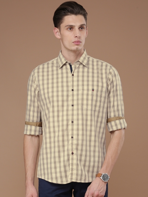 

Louis Philippe Sport Men Beige & Brown Jermyn Tailored Fit Checked Casual Shirt