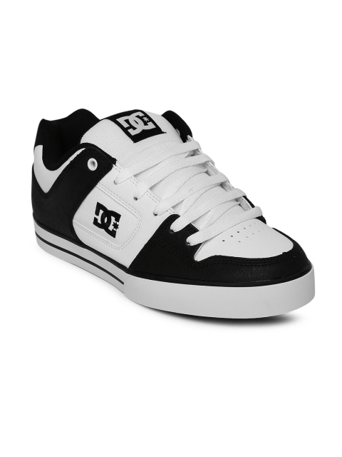 

DC Men Black PURE M Leather Sneakers