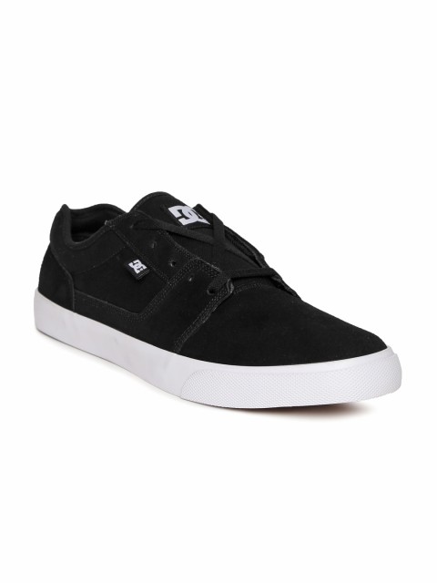 

DC Men Black TONIK Sneakers