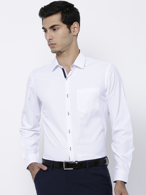 

Mark Taylor Men White Slim Fit Solid Casual Shirt