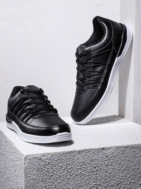 

HRX by Hrithik Roshan Men Black Pro Sneakers